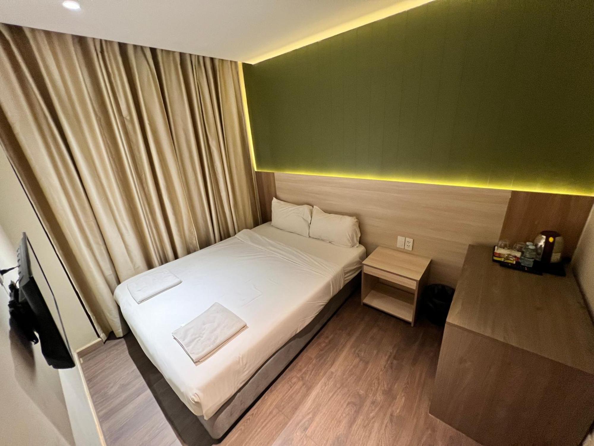 Lucie Hotel Vientiane Buitenkant foto