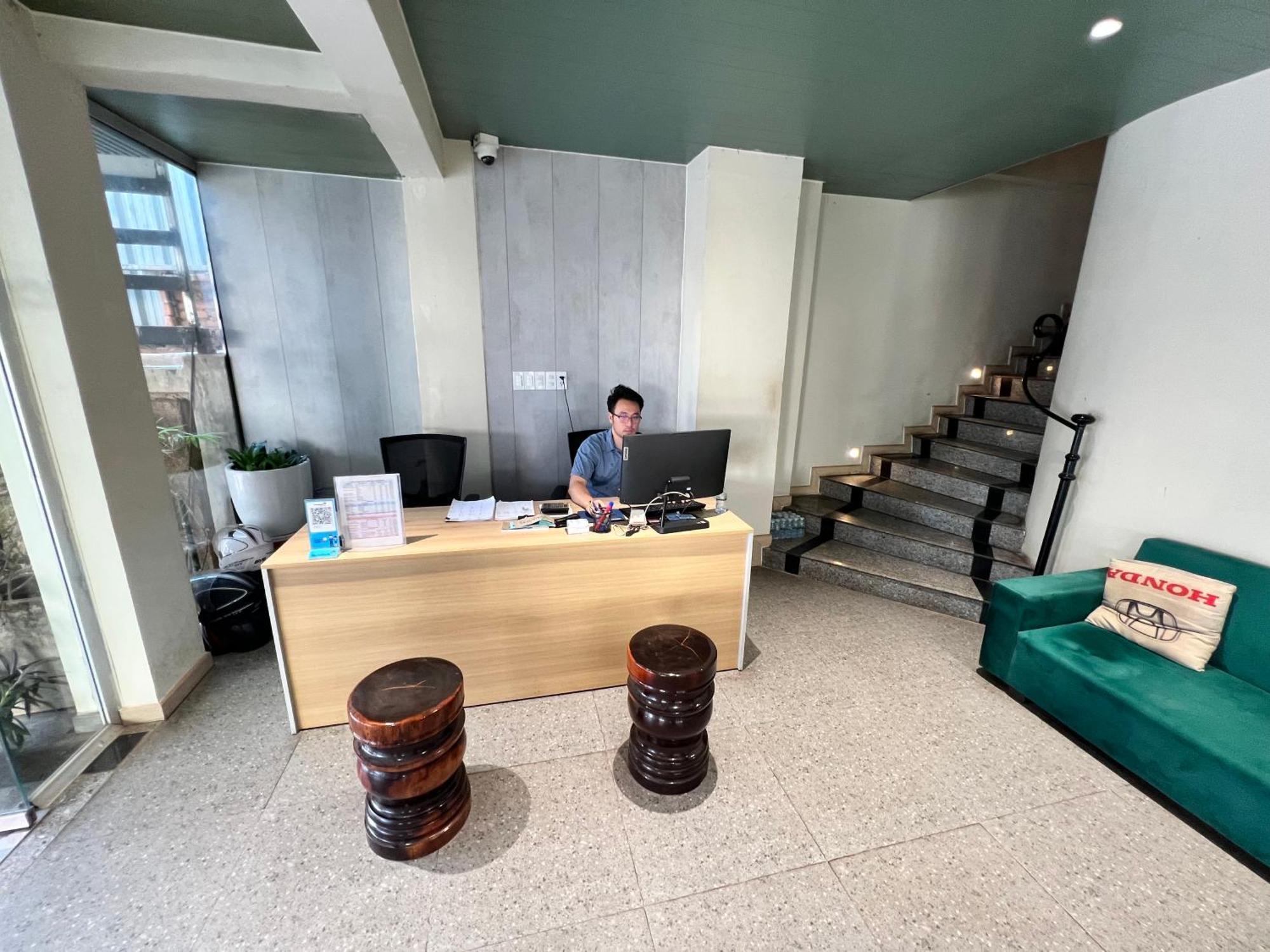 Lucie Hotel Vientiane Buitenkant foto