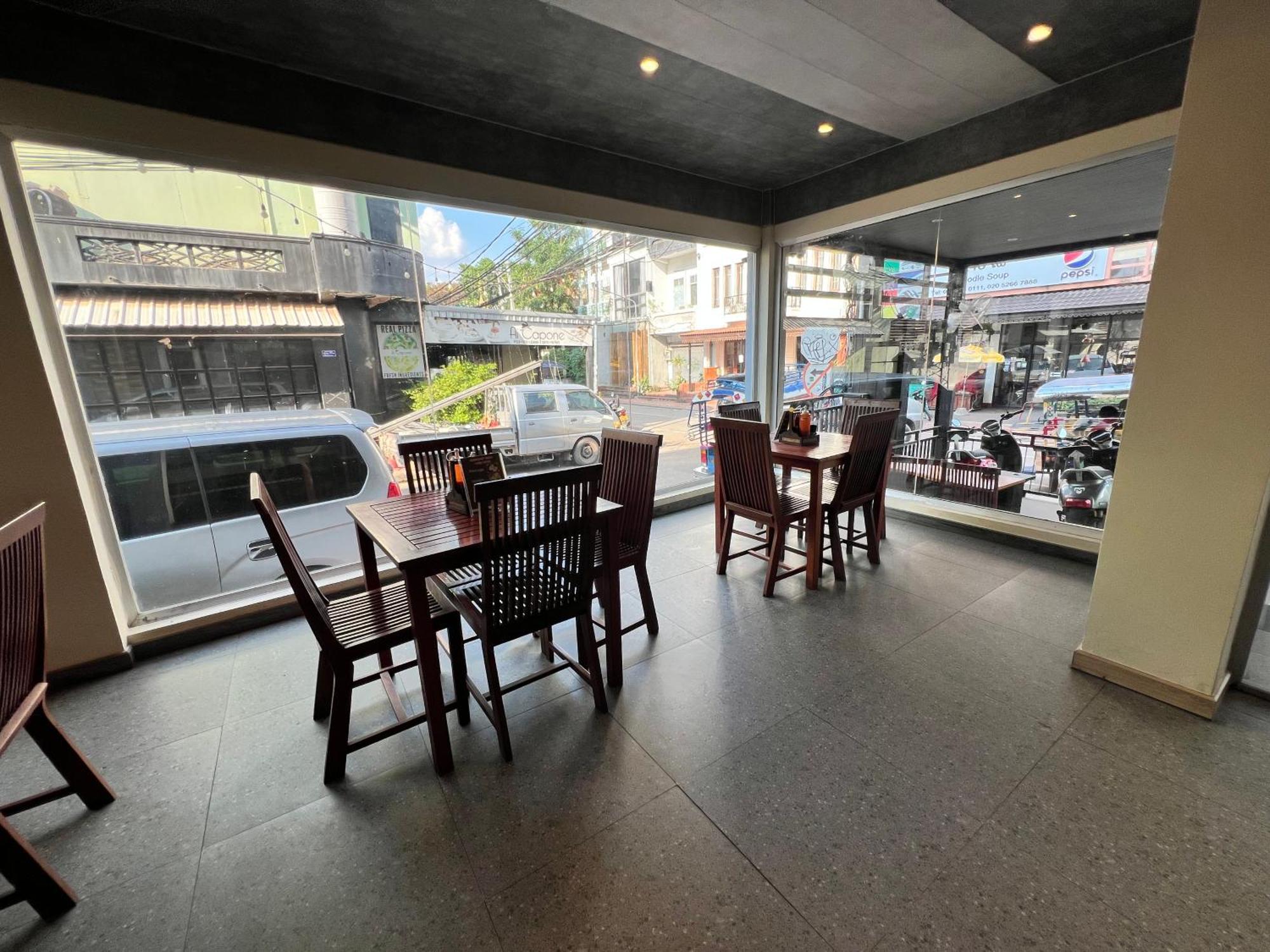 Lucie Hotel Vientiane Buitenkant foto
